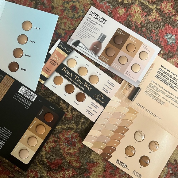 Final price ✨Foundation sample bundle - Picture 2 of 2